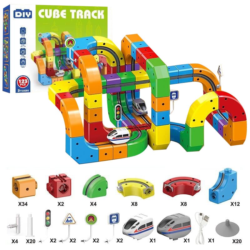 EngineerExpress – Interaktiver 3D-Zug – Gestalte deine Fantasie