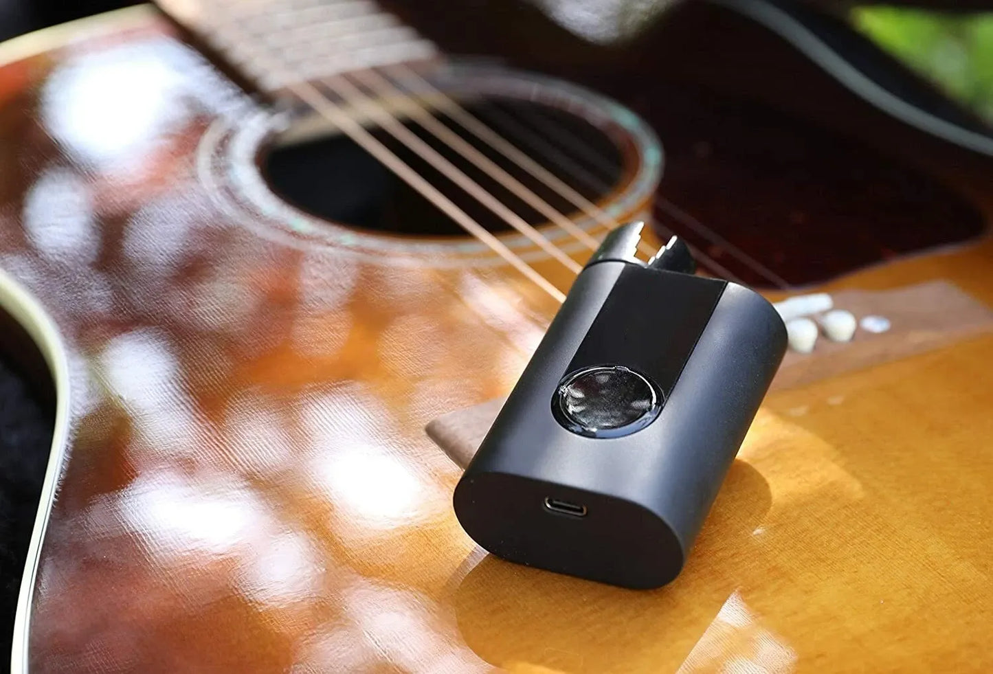 StrumSync – Automatisches Gitarrenstimmgerät & Metronom