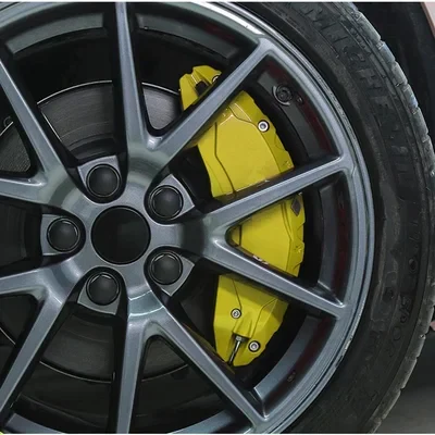 BrakeFlair – Bunte, individuell gestaltete Bremssattel-Abdeckungen (4er-Set)